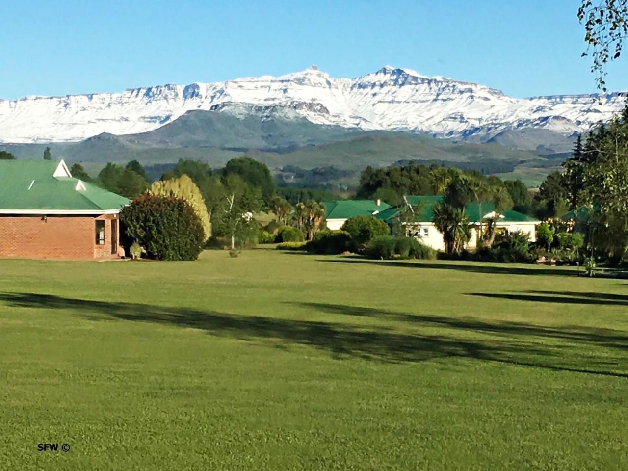 Country Comfort Underberg Exterior photo